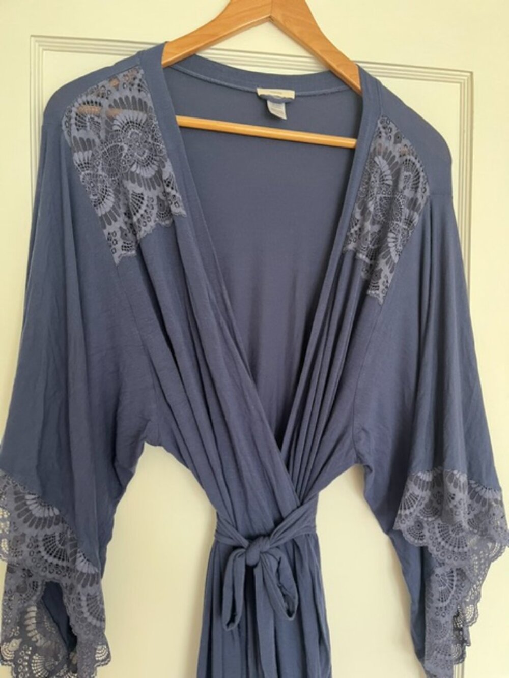Eberjey Soft Modal Kimono Style Robe with Lace Detail in Navy | Size Large